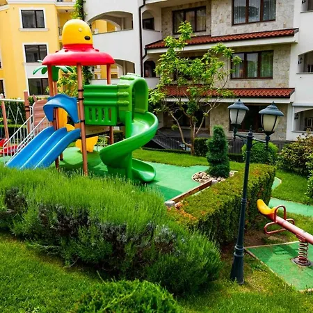 Casa Real Ii Frontline Apartment *