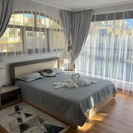 Casa Real Ii Frontline Apartment Sveti Vlas
