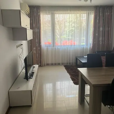 Apartment Casa Real Ii Frontline